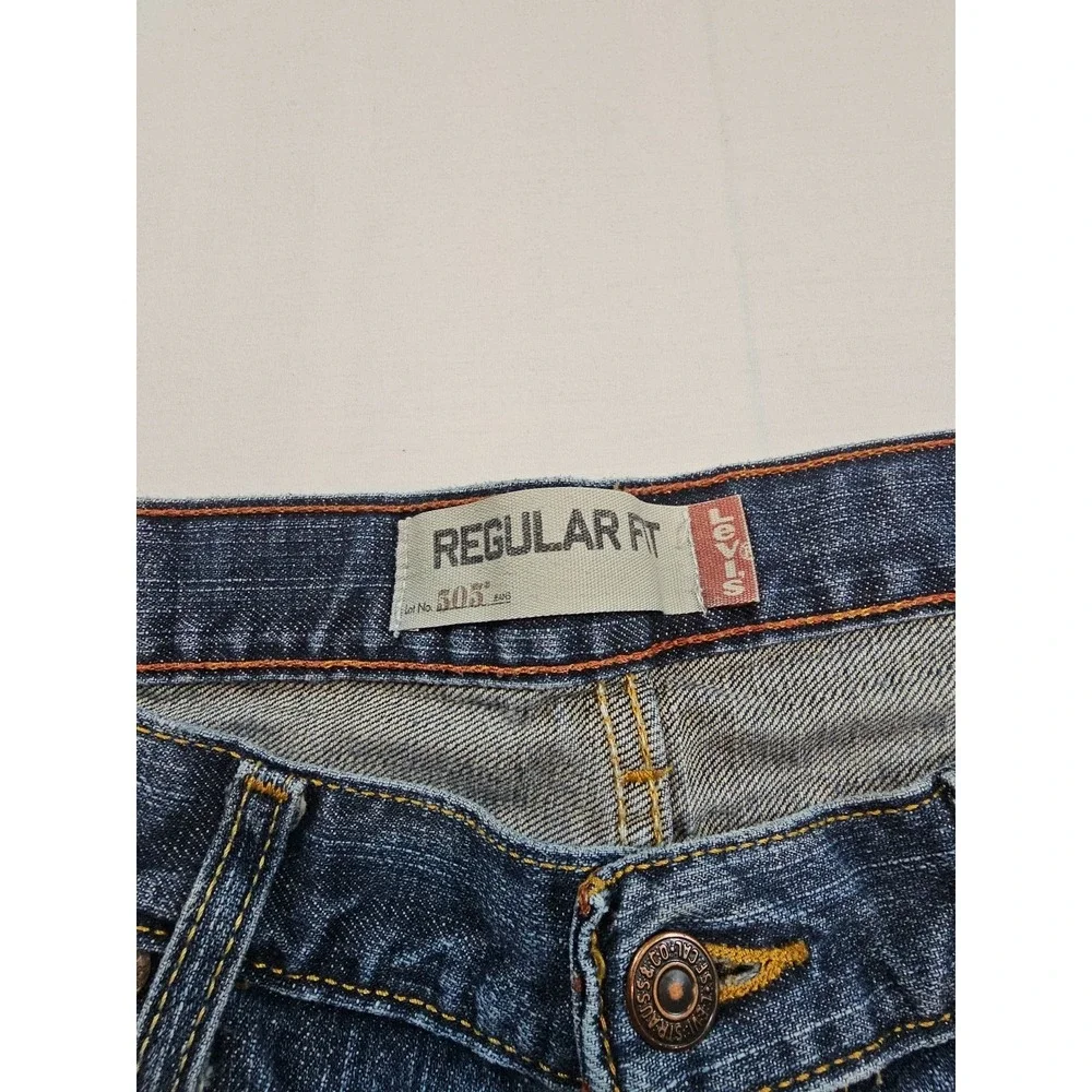 Levi's 505 Jeans Mens Size 38x30 Regular Fit Straight Leg
